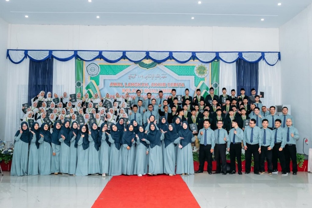 Awal Langkah, Akhir Cerita: Epilog Kisah Kelas Tiga Mu'allimin Persis 109 Kujang