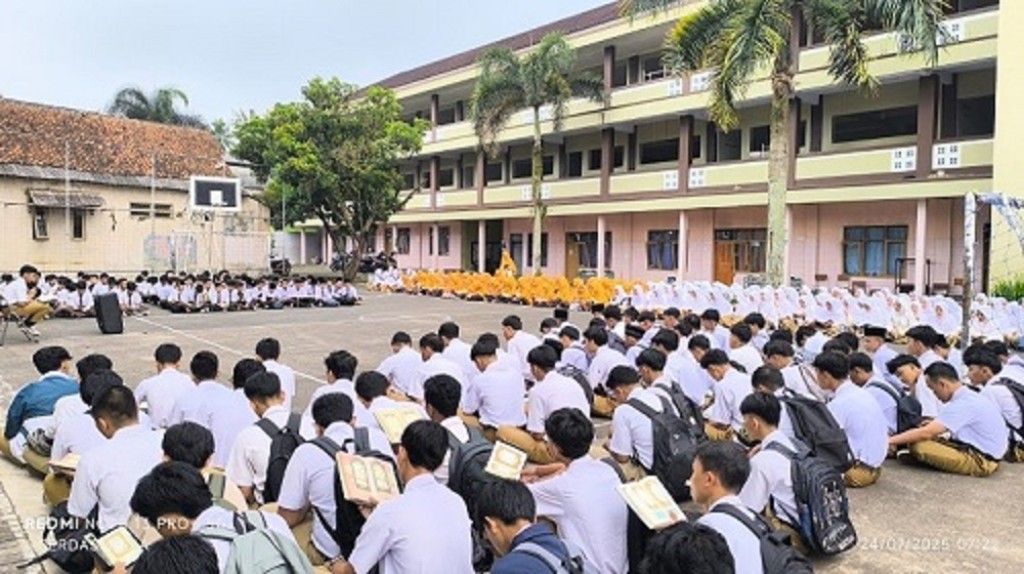 Spiritualitas Mengawali Akademik: Tradisi Tilawah Jama'i Sambut KBM Efektif di Persis 109 Kujang