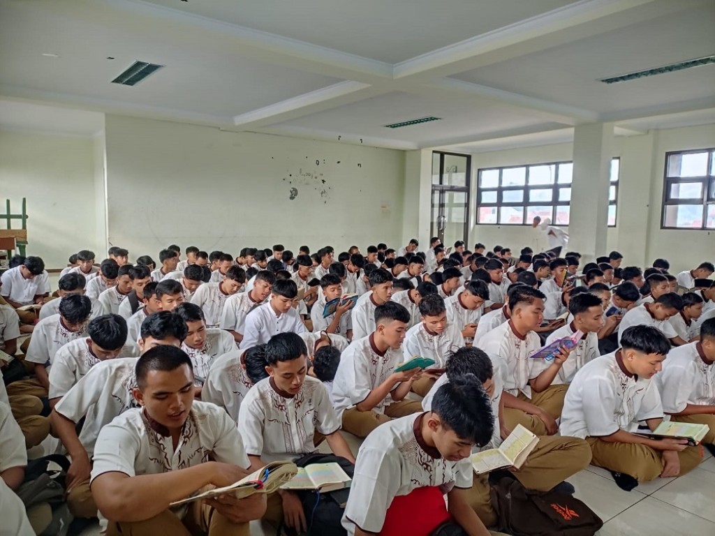 Menajamkan Hafalan dan Mutu Bacaan: Daurah Al-Qur'an Pesantren Persis 109 Kujang Siap Cetak Generasi Qur'ani