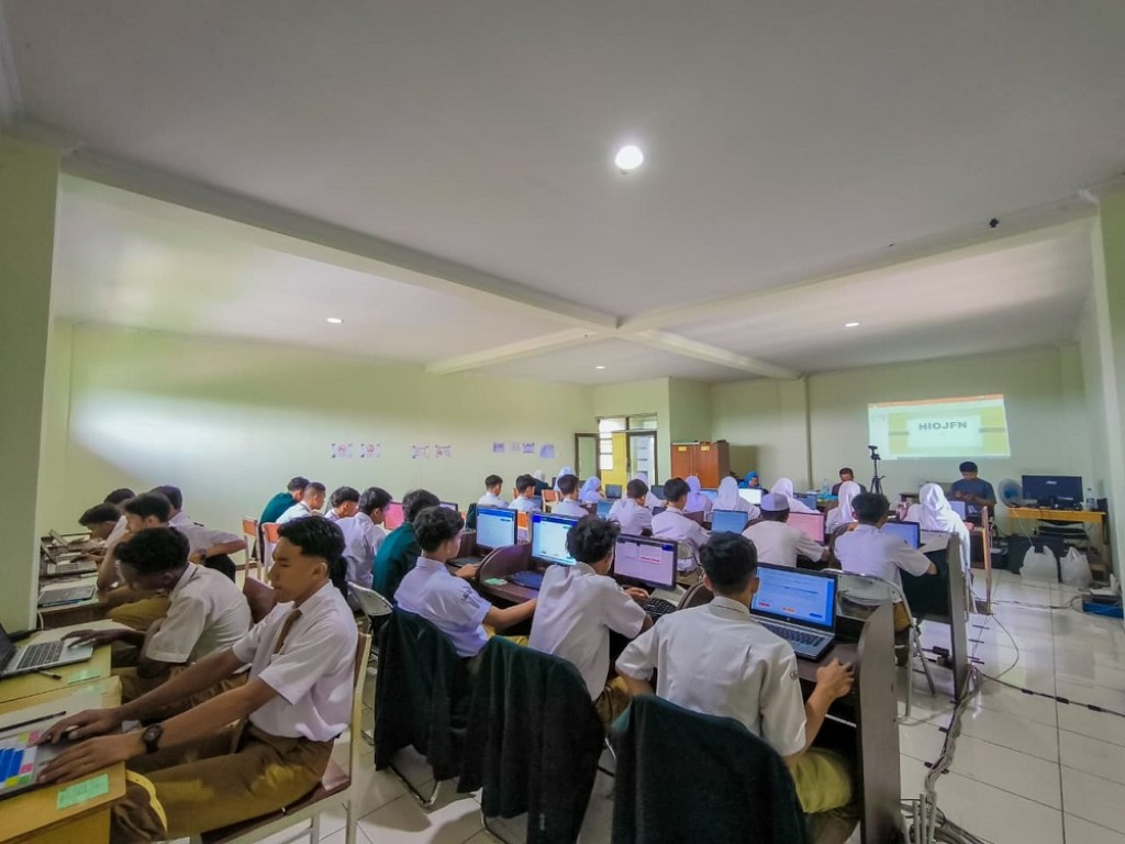 Pelaksanaan TKA Kelas 12 Mu'allimin: Mengukur Ilmu, Mengokohkan Mental, Menyongsong Masa Depan