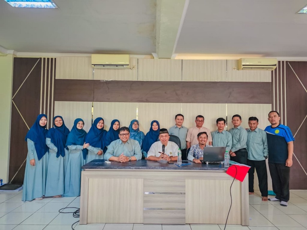 Upaya Optimalisasi Layanan Pendidikan, Inilah Keseruan Pembinaan Pengawas di Persis 109 Kujang