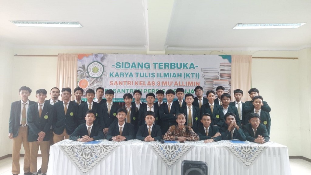 Menutup Lembar Ilmiah: Penutupan Sidang Karya Tulis Ilmiah Kelas 12 Mu’allimin Pesantren Persis 109 Kujang