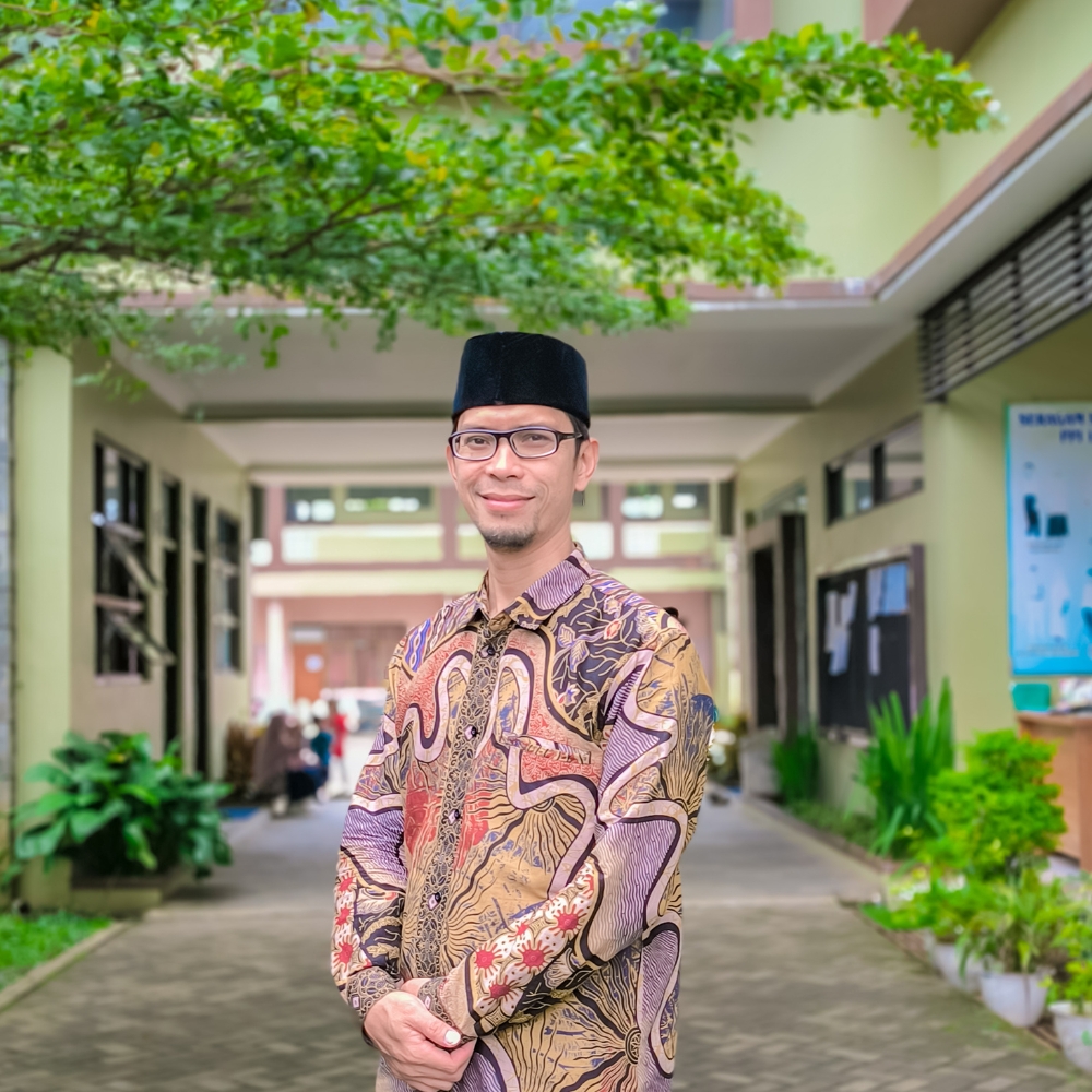 Amir Hamzah, S.Pd.I