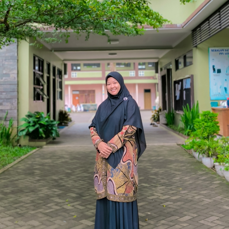 Syifa Shofia Mardiyah , S.Pd