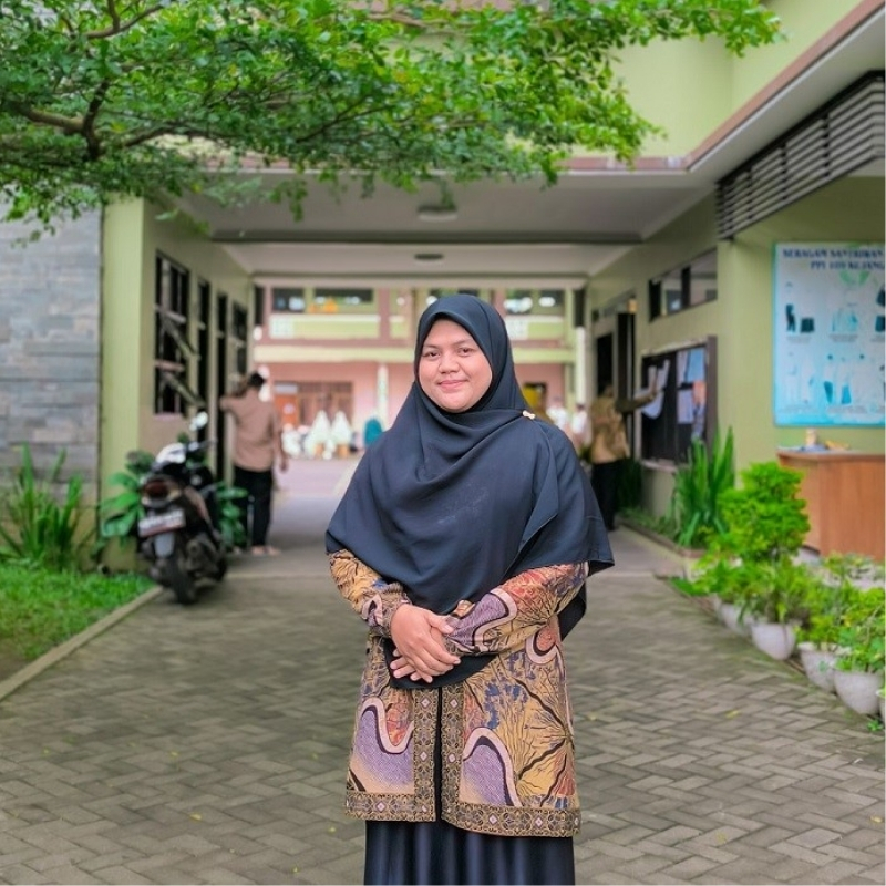 Eva Khoerunnisa Fauzi L, S.H., M. Kn.